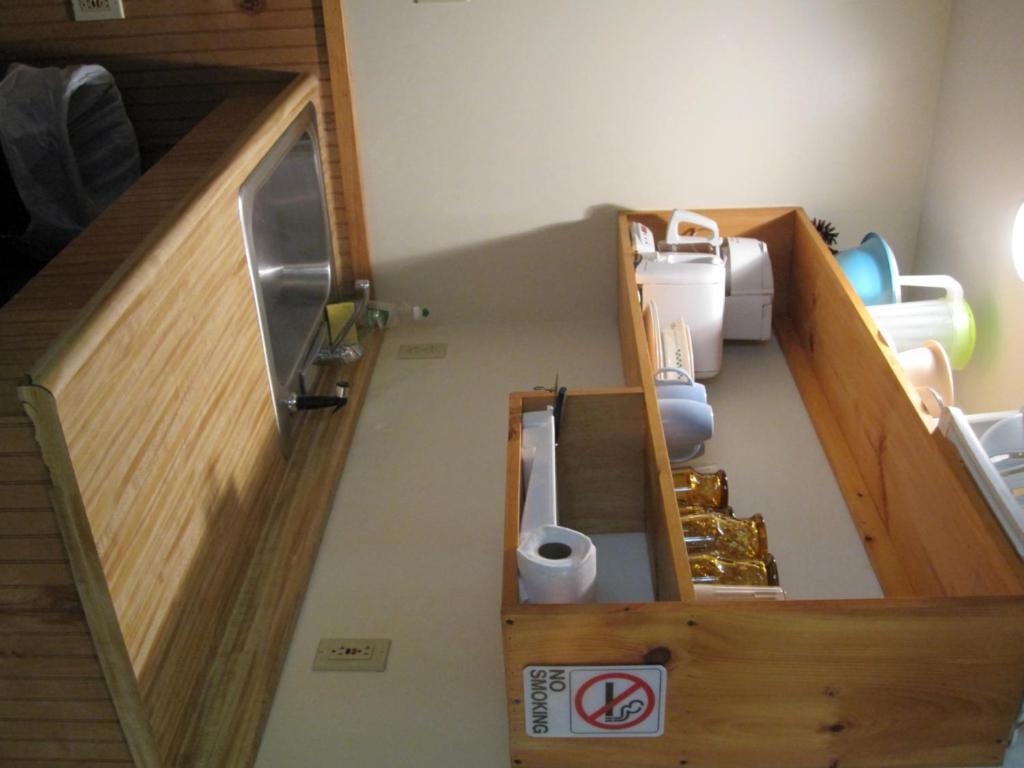 Bear Tree Lodge Weirs Beach Rum bild